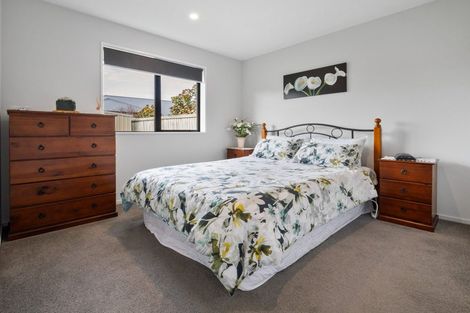 Photo of property in 44 Beachvale Drive, Kaiapoi, 7630