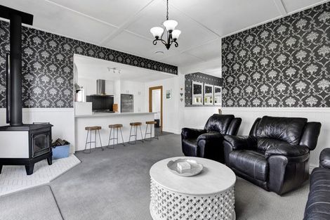 Photo of property in 817 Egmont Road, Hillsborough, New Plymouth, 4372