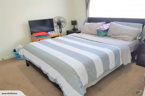 Photo of property in 3 Twin Parks Rise, Papakura, 2110