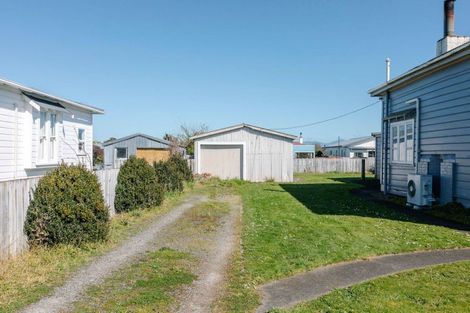 Photo of property in 66 Allardice Street, Dannevirke, 4930