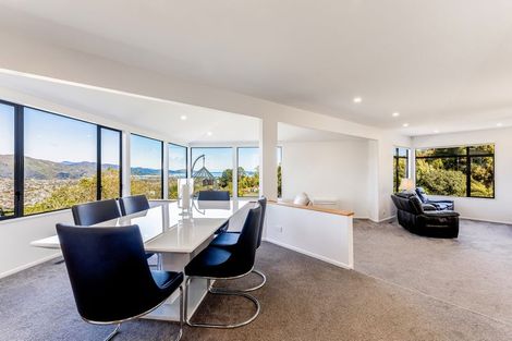 Photo of property in 13 Avonlea Grove, Belmont, Lower Hutt, 5010