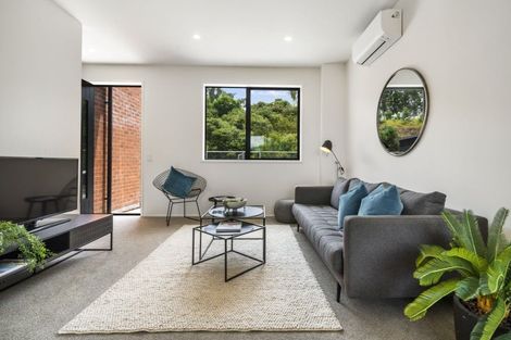 Photo of property in 73 Mangahoe Road, Mount Wellington, Auckland, 1062