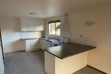 Photo of property in 8 Rimu Road, Raumati Beach, Paraparaumu, 5032