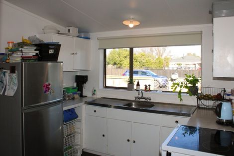 Photo of property in 10 Tasman Crescent, Carterton, 5713