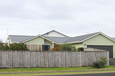 Photo of property in 144 Omaha Drive, Omaha, 0986