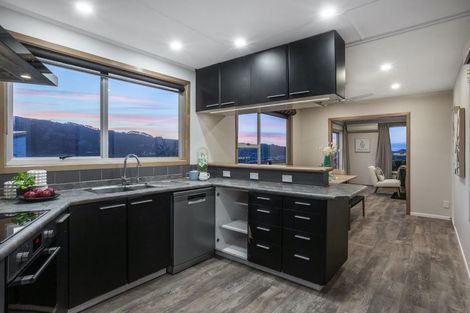 Photo of property in 2 Ash Grove, Ranui, Porirua, 5024