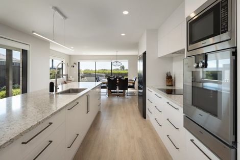 Photo of property in 8 Whitehall Drive, Springlands, Blenheim, 7201