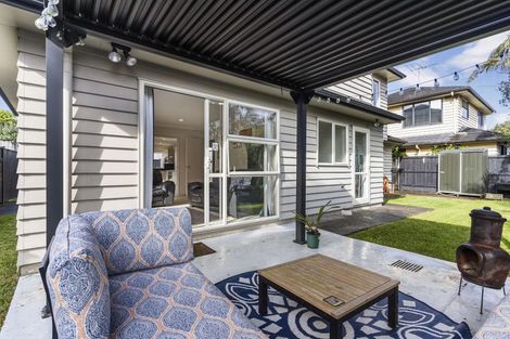 Photo of property in 9a Baird Street, Howick, Auckland, 2014