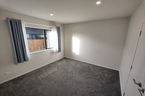 Photo of property in 1 Waikaka Place, Rototuna North, Hamilton, 3210