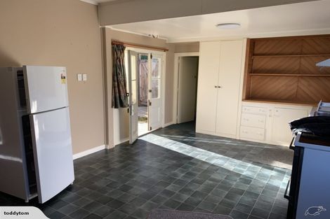 Photo of property in 11 Wharfdale Street, Macandrew Bay, Dunedin, 9014