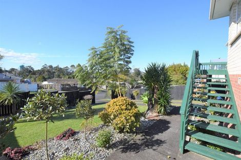 Photo of property in 23 Fitzwater Place, Henderson, Auckland, 0612