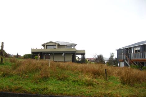 Photo of property in 3 Ranui Place, Moana, 7872