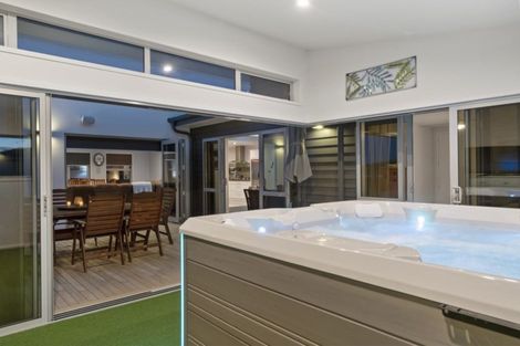 Photo of property in 45 Lynley Park Drive, Omokoroa, 3114