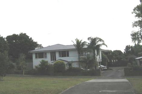 Photo of property in 1/264 East Coast Road, Forrest Hill, Auckland, 0620