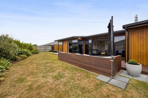 Photo of property in 2 Roy Johns Way, Bell Block, New Plymouth, 4312