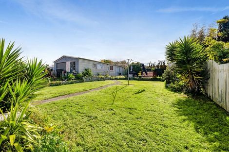 Photo of property in 104 Hathaway Street, Stratford, 4332