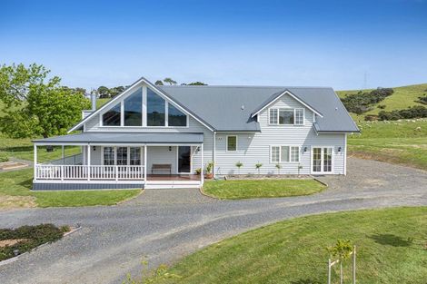 Photo of property in 346 Inland Road, Helensville, 0875