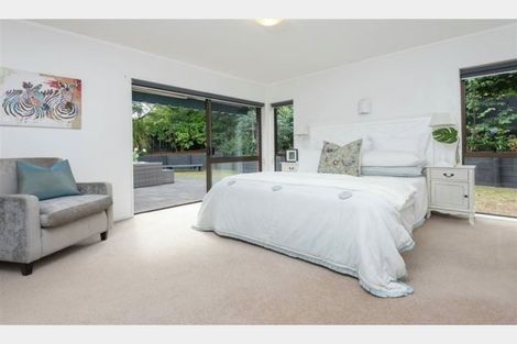 Photo of property in 53 Mirrabooka Avenue, Botany Downs, Auckland, 2010