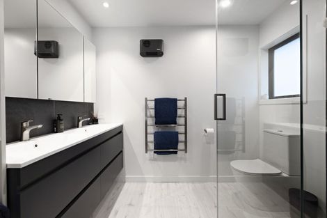 Photo of property in 41b May Street, Mount Maunganui, 3116