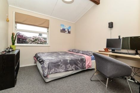 Photo of property in 4 Russleigh Drive, Dinsdale, Hamilton, 3204