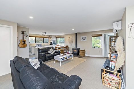 Photo of property in 1 Beach Crescent, Waikuku Beach, 7473