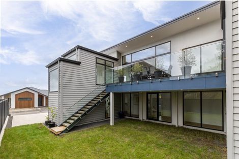 Photo of property in 87 Oak Road, Poraiti, Napier, 4112