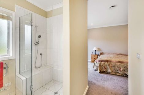 Photo of property in 28 Delta Mews Place, Clive, 4102