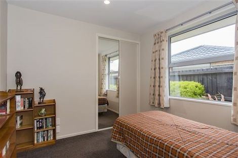 Photo of property in 28 Burbank Drive, Aidanfield, Christchurch, 8025