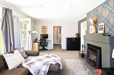 Photo of property in 5 Freyberg Road, Fairfield, Dunedin, 9018