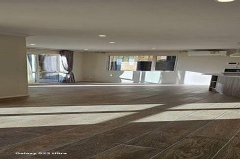 Photo of property in 7 Marco Place, Highland Park, Auckland, 2010