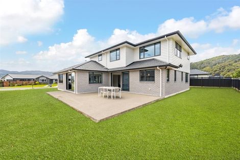 Photo of property in 37 Buddle Road, Wallaceville, Upper Hutt, 5018