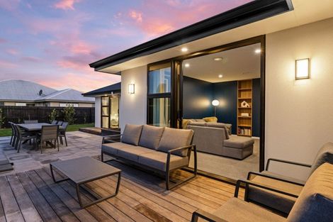 Photo of property in 10 Rose Manor Drive, Springlands, Blenheim, 7201