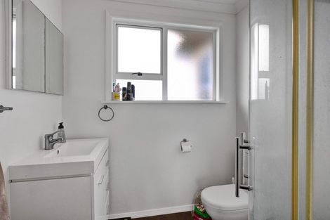 Photo of property in 3 Laurent Vc Street, Hawera, 4610