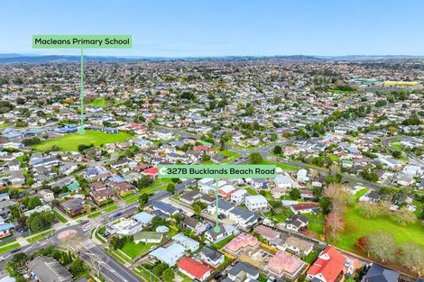 Photo of property in 2/327 Bucklands Beach Road, Bucklands Beach, Auckland, 2012