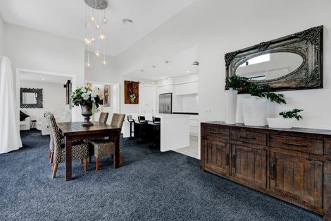 Photo of property in 10 Augusta Grove, Waiwhakaiho, New Plymouth, 4312