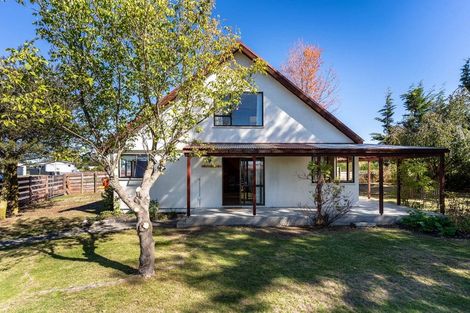 Photo of property in 33 Braemar Place, Twizel, 7901