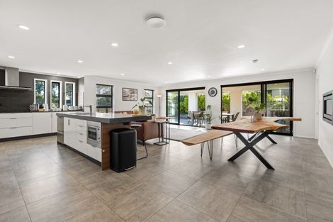 Photo of property in 16 Stace Hopper Drive, One Tree Point, 0118