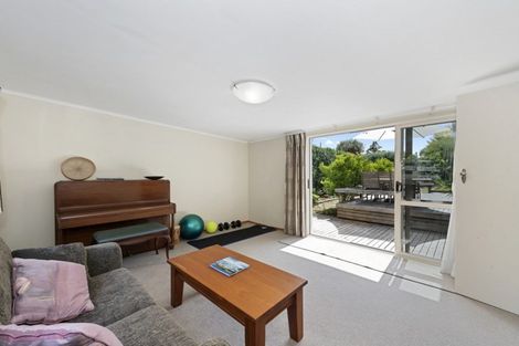 Photo of property in 19 Callard Place, Riverlea, Hamilton, 3216