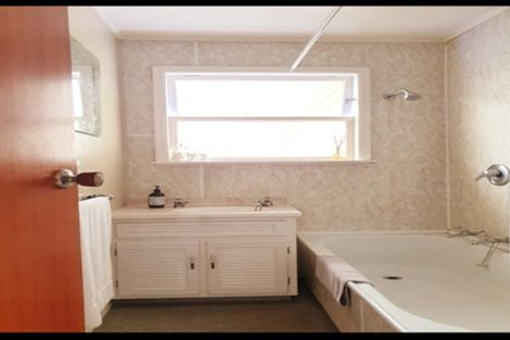 Photo of property in 30b Isabel Grove, Wainuiomata, Lower Hutt, 5014