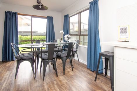 Photo of property in 417a Ruahine Street, Terrace End, Palmerston North, 4410