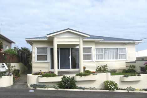 Photo of property in 26 Bayly Road, Moturoa, New Plymouth, 4310