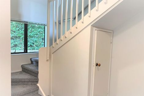 Photo of property in 21 Pohutukawa Avenue, Red Beach, 0932