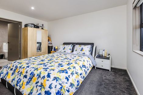 Photo of property in 50a Hillcrest Road, Papatoetoe, Auckland, 2025