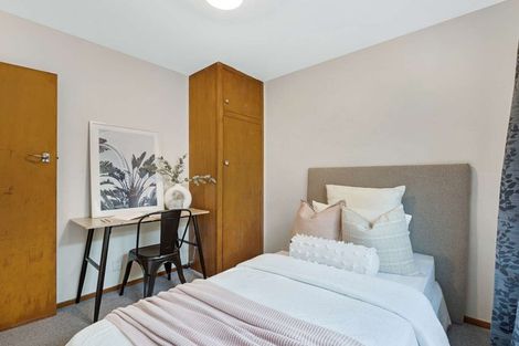 Photo of property in 2/43 Whitmore Street, Edgeware, Christchurch, 8013