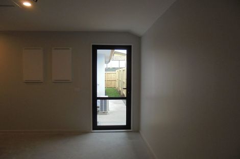Photo of property in 37 Chrysolite Place, Belfast, Christchurch, 8051