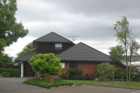 Photo of property in 15 Tivoli Place, Bishopdale, Christchurch, 8053