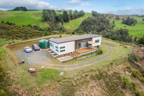 Photo of property in 925 Ngaroma Road, Wharepuhunga, Te Awamutu, 3874