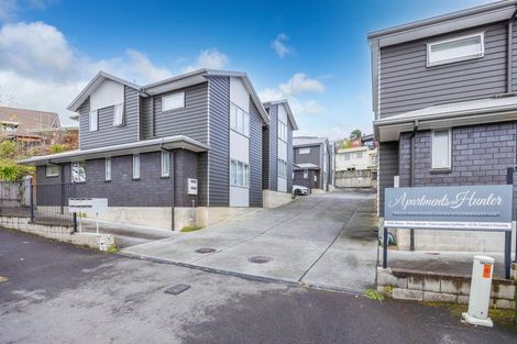 Photo of property in 4/30 Hunter Street, Hamilton Lake, Hamilton, 3204