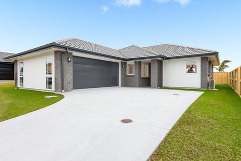 Photo of property in 64b The Boulevard, Papamoa Beach, Papamoa, 3118