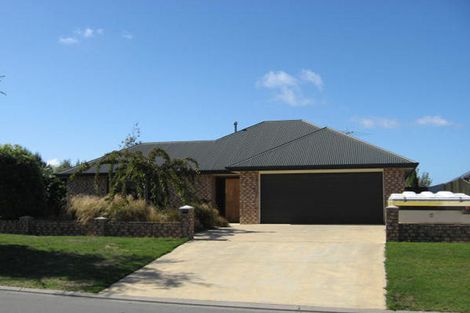 Photo of property in 16 Bronte Way, Rolleston, 7614